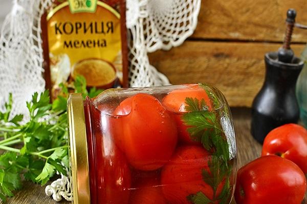 ТОП-6 вкуснейших рецептов консервированных помидоров с чесноком на зиму